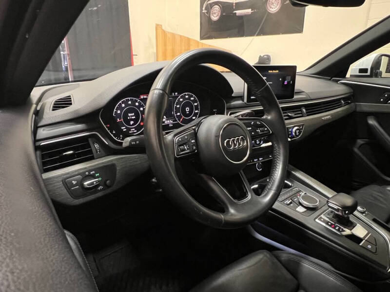 2019 Audi A4 quattro Premium Plus 45 TFSI