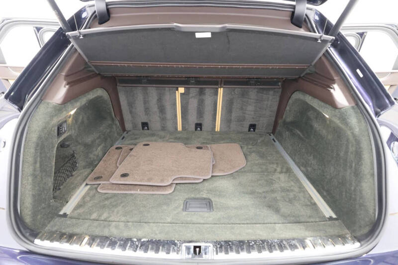 2021 Bentley Bentayga V8