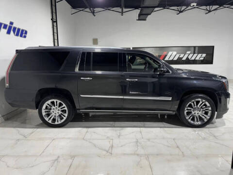 2019 Cadillac Escalade ESV Premium Luxury