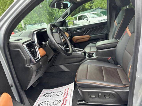 2025 GMC Canyon AT4