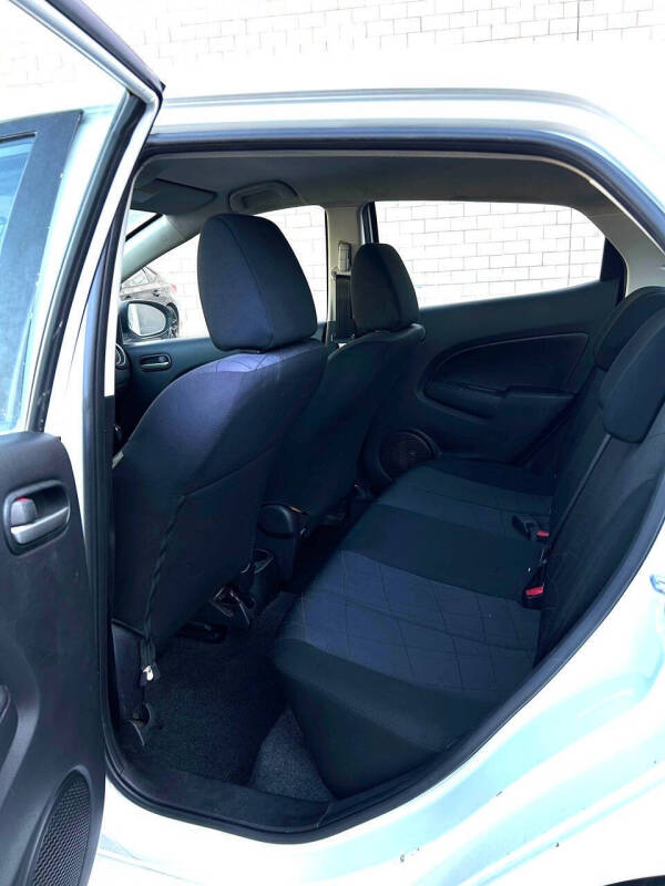 2014 Mazda MAZDA2 Sport