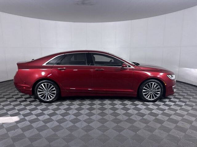 2017 Lincoln MKZ Select