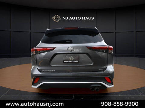 2024 Toyota Highlander XSE