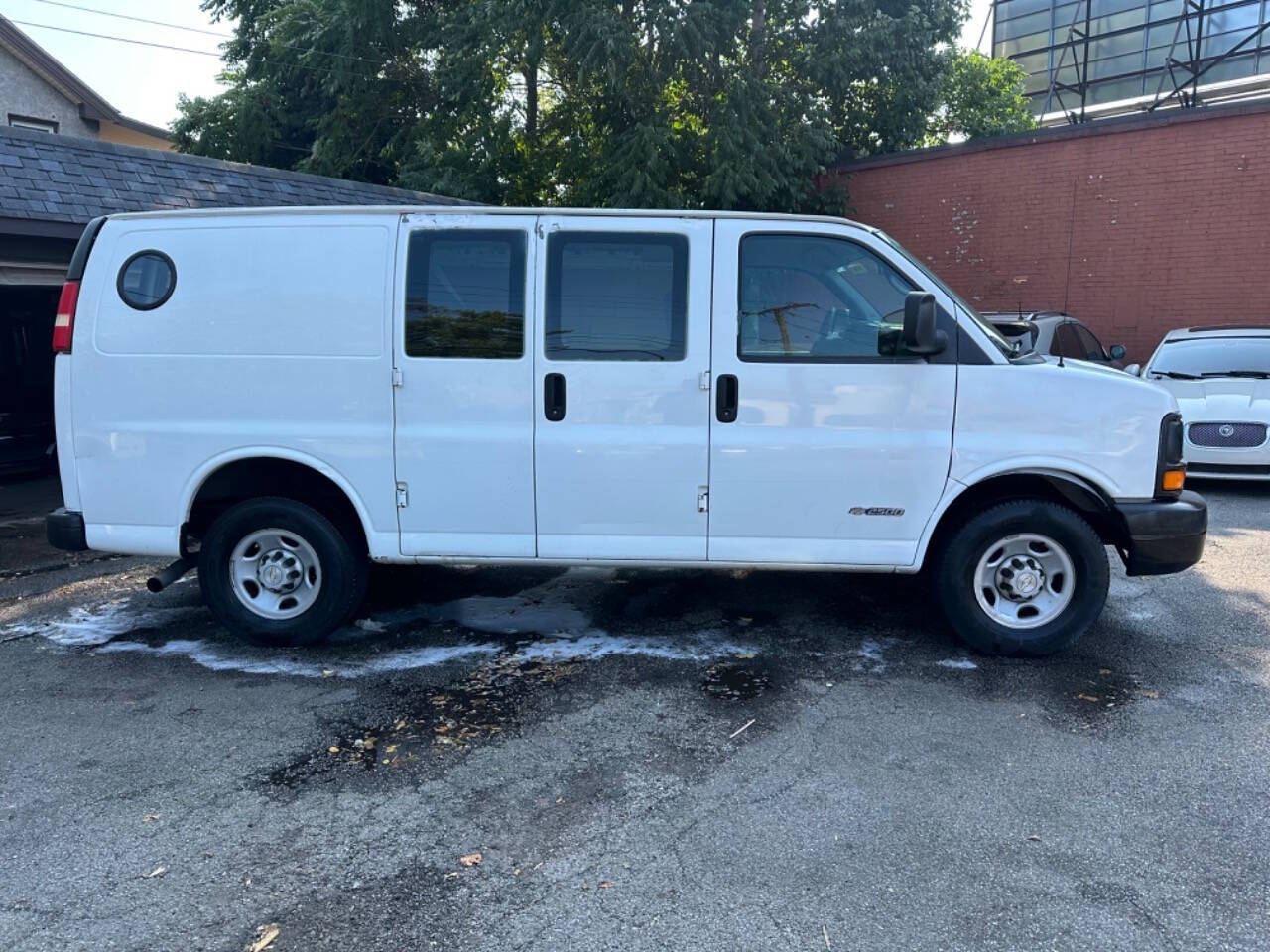 2006 Chevrolet Express for sale at Kelly Auto Group in Cleveland, OH