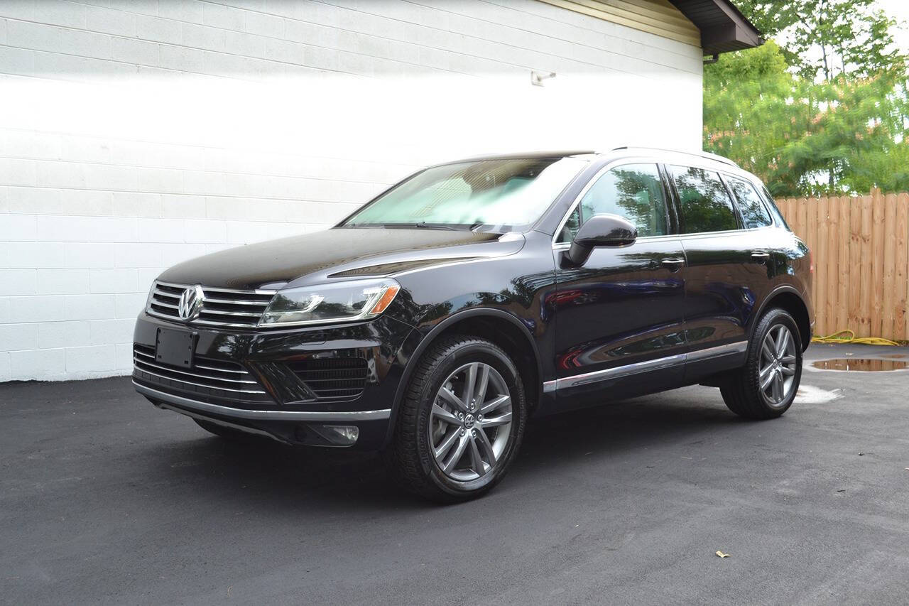 2016 Volkswagen Touareg for sale at Knox Max Motors LLC in Knoxville, TN