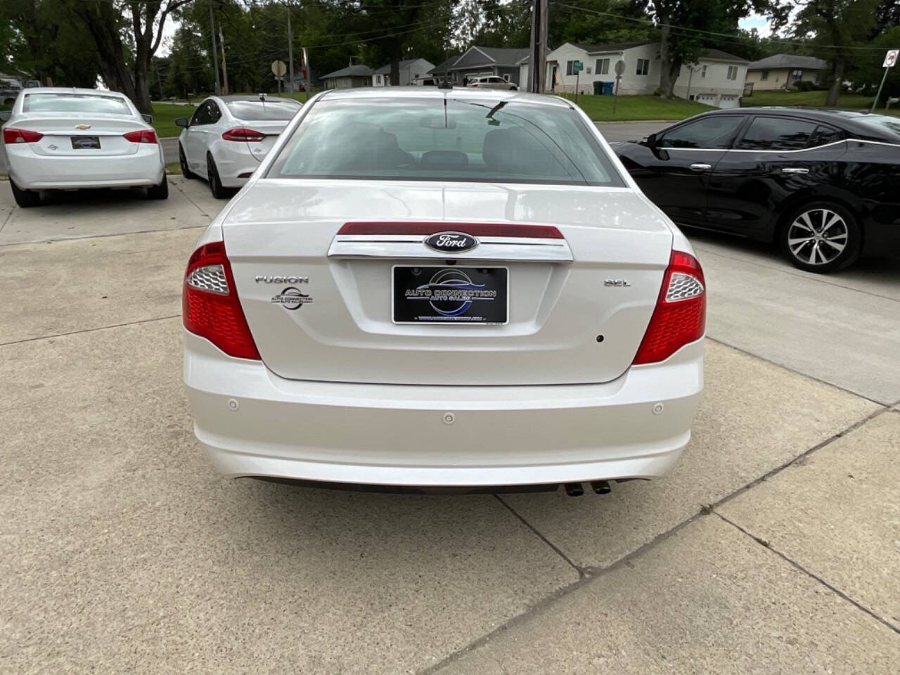 2012 Ford Fusion for sale at Auto Connection in Waterloo, IA