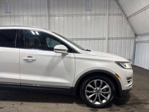 2017 Lincoln MKC Select