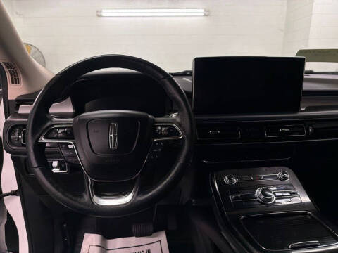 2022 Lincoln Nautilus Standard