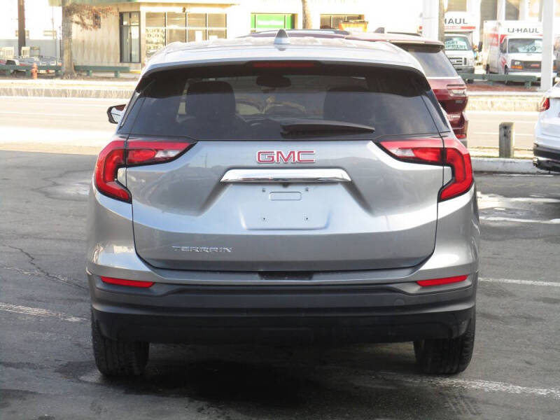 2020 GMC Terrain SLE