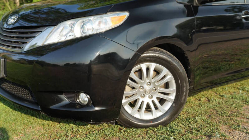 2016 Toyota Sienna