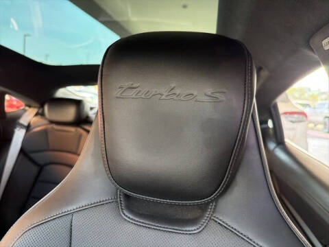 2021 Porsche Taycan Turbo S