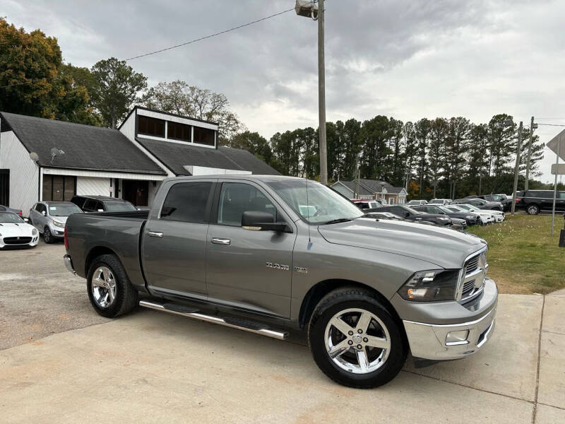 2010 RAM Ram 1500 Pickup SLT photo 5