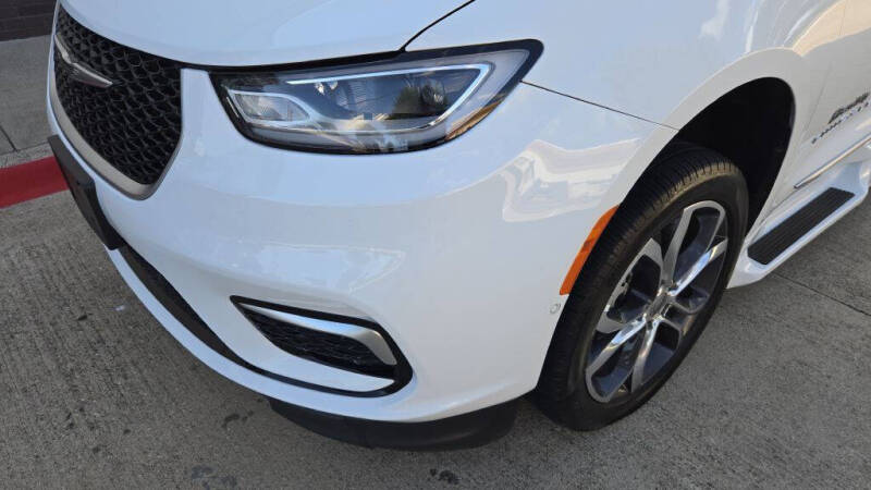 2022 Chrysler Pacifica Pinnacle
