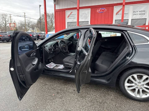 2017 Chevrolet Malibu LT