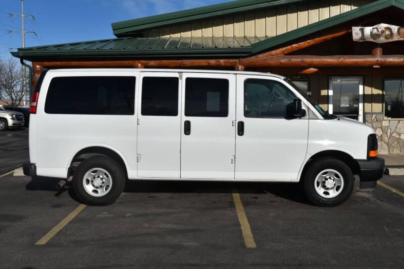 2017 Chevrolet Express LS 2500