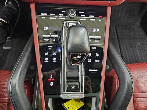 2020 Porsche Cayenne E-Hybrid