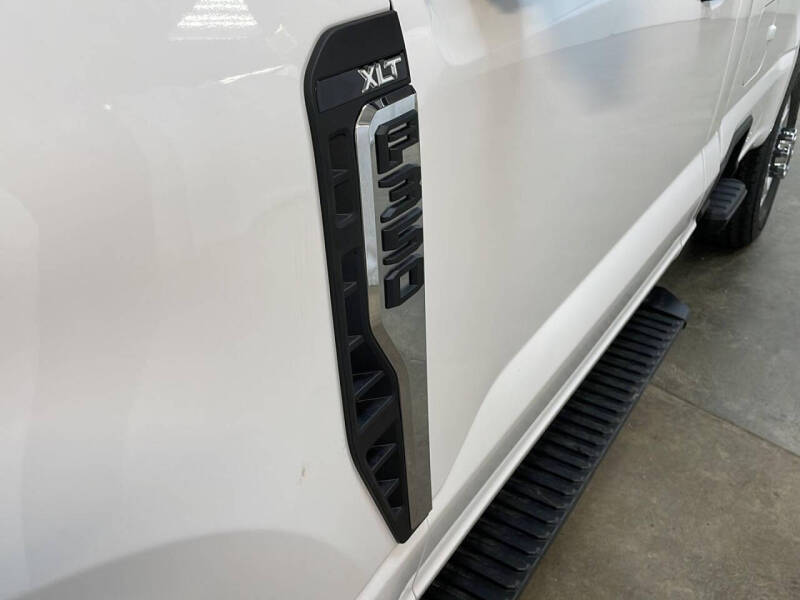 2026 Ford F-350 Super Duty XLT