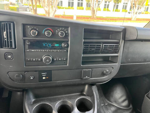 2016 Chevrolet Express 2500