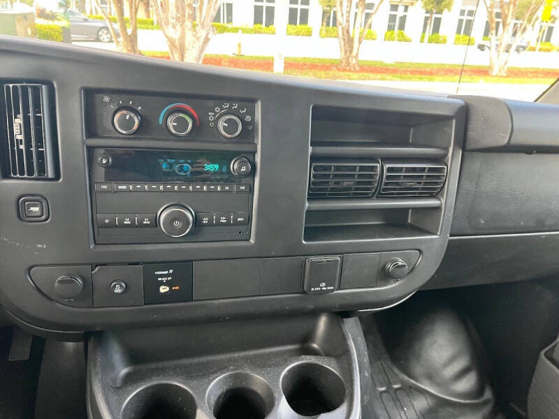 2016 Chevrolet Express 2500