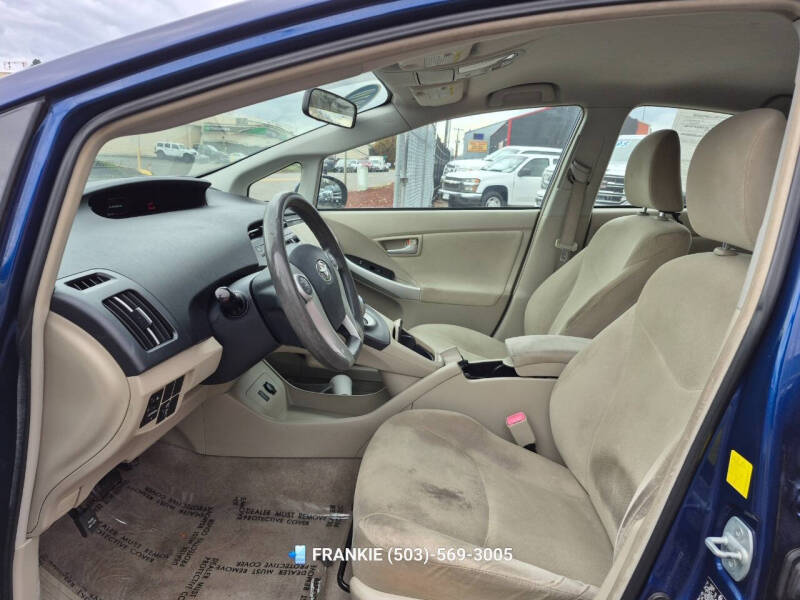 2010 Toyota Prius II