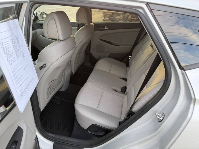 2017 Hyundai Tucson SE