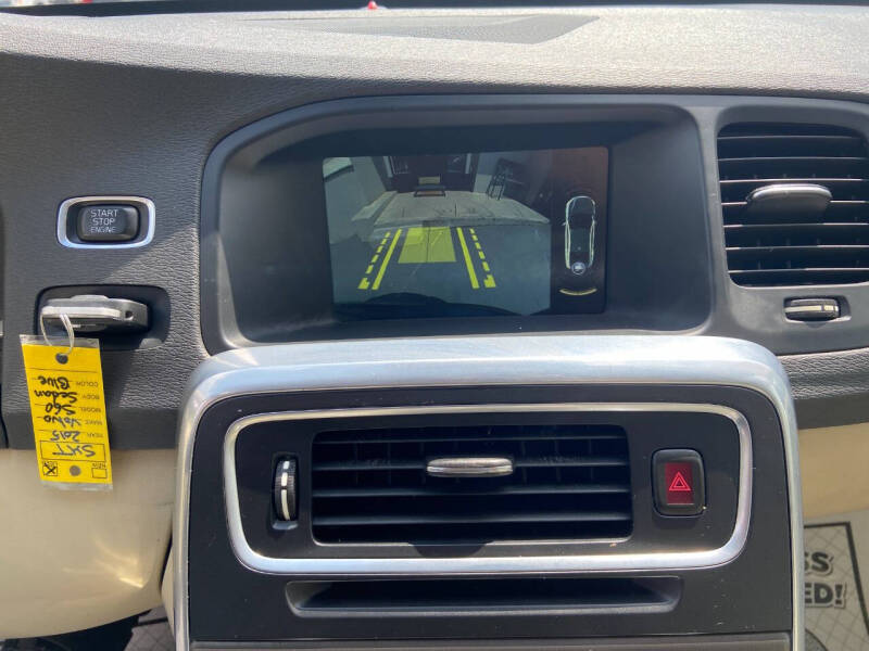 2015 Volvo S60 T5 Drive-E Platinum