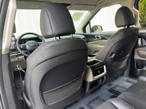 2025 Kia Carnival LXS