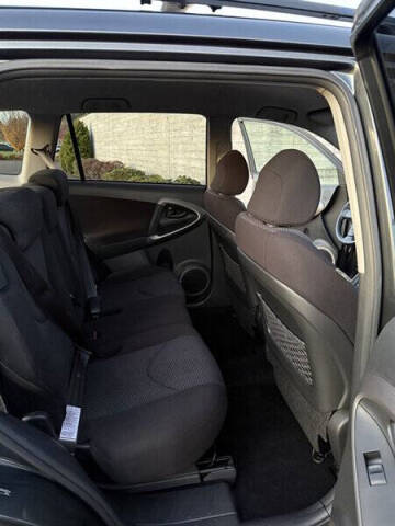 2007 Toyota RAV4 Sport