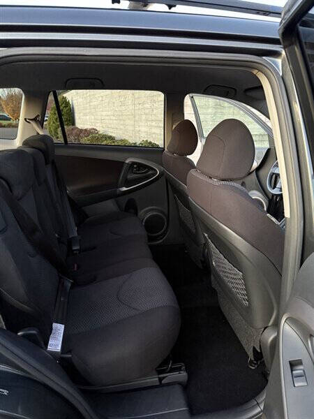 2007 Toyota RAV4 Sport