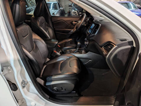 2022 Jeep Cherokee Latitude Lux
