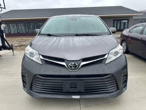2019 Toyota Sienna for sale at Newcombs Auto Sales in Auburn Hills MI