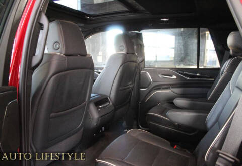 2023 Cadillac Escalade Sport