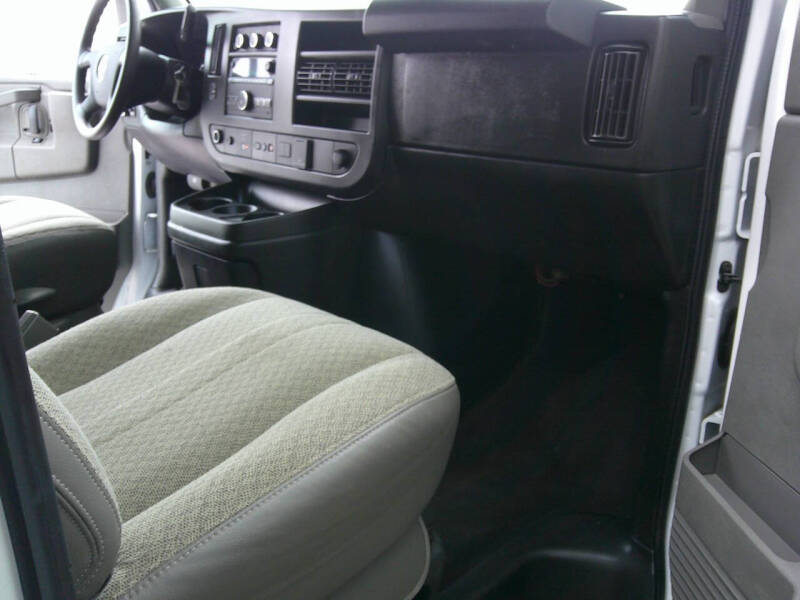 2020 Chevrolet Express LT 2500