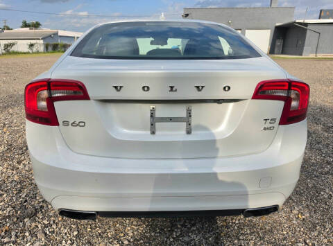 2015 Volvo S60 T5 Premier Plus
