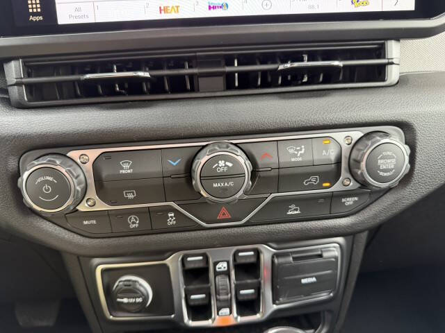 2026 Jeep Gladiator Sport S