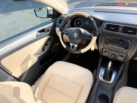 2013 Volkswagen Jetta SE