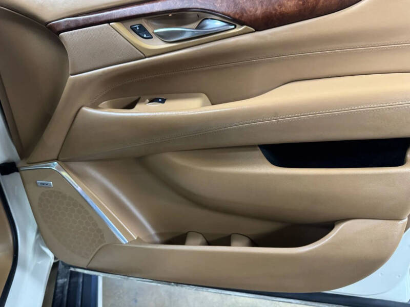 2015 Cadillac Escalade ESV Platinum