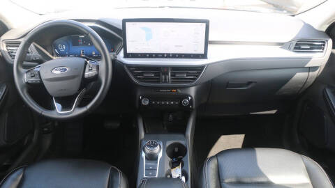2024 Ford Escape Platinum