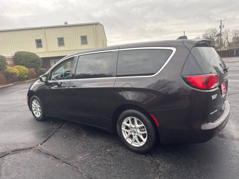 2017 Chrysler Pacifica Touring
