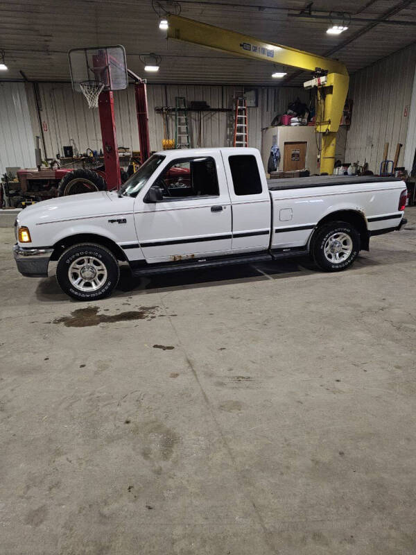 2004 Ford Ranger for sale at WESTSIDE GARAGE LLC in Keokuk IA