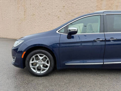 2017 Chrysler Pacifica Limited