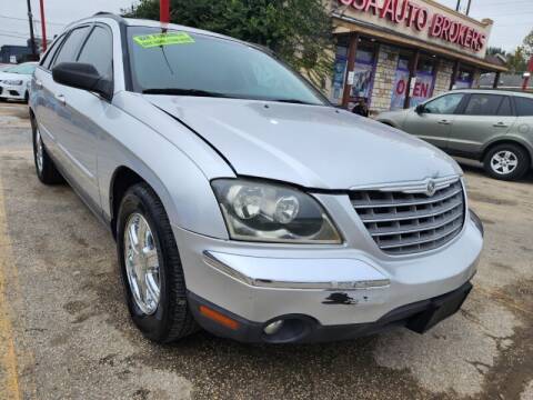 2004 Chrysler Pacifica for sale at USA Auto Brokers in Houston TX