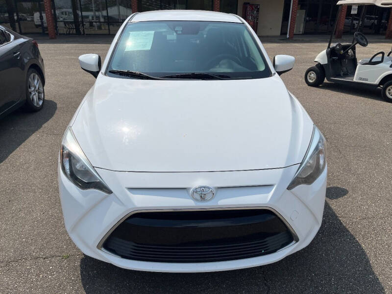 2017 Toyota Yaris iA Base