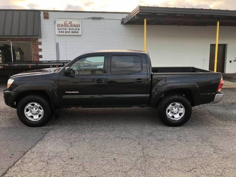 2005 Toyota Tacoma for sale at CR Garland Auto Sales in Fredericksburg VA