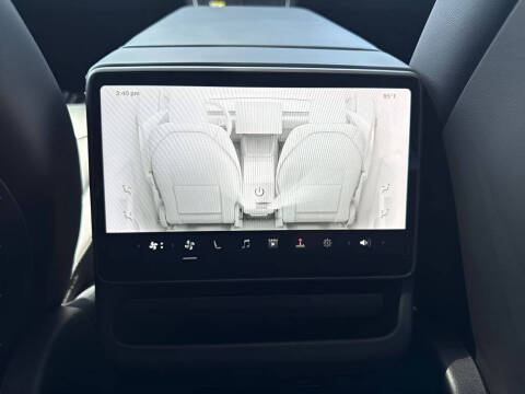 2026 Tesla Model Y Premium