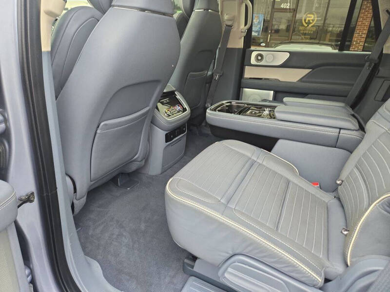 2019 Lincoln Navigator Black Label