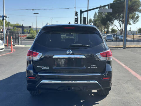 2016 Nissan Pathfinder Platinum