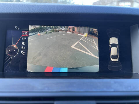 2016 BMW 5 Series 528i