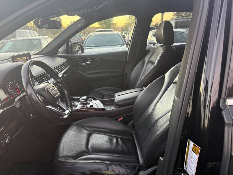 2017 Audi Q7 3.0T quattro Premium