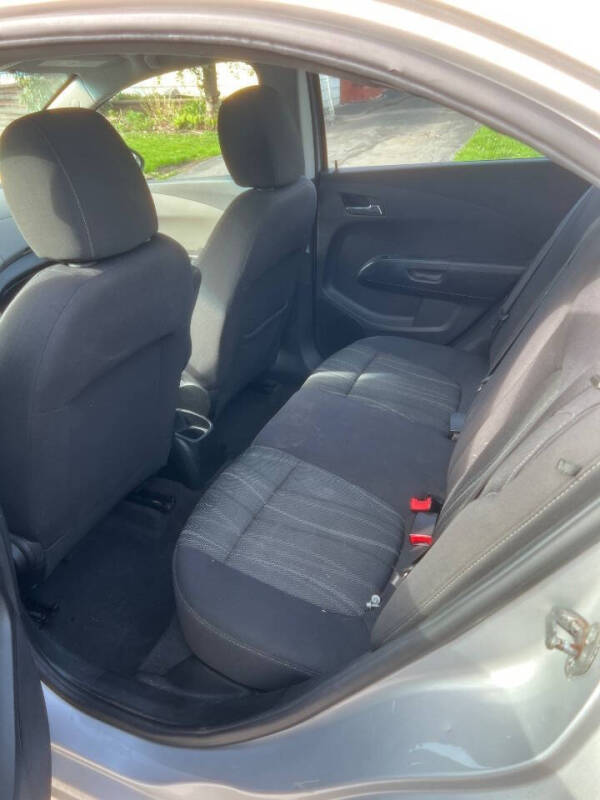 2015 Chevrolet Sonic LT Auto